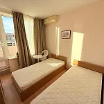 2 Nessebar Club Sunny Apartment *