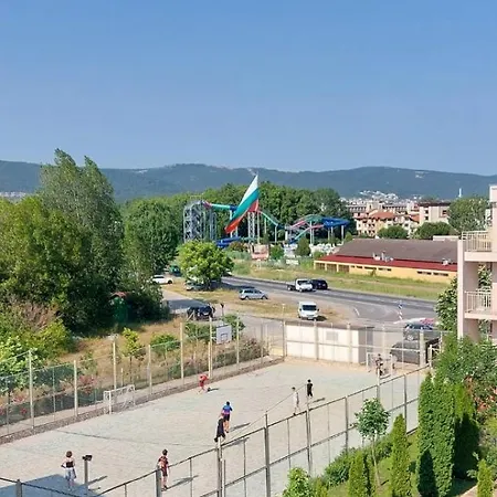 2 Nessebar Club Sunny Apartamento *