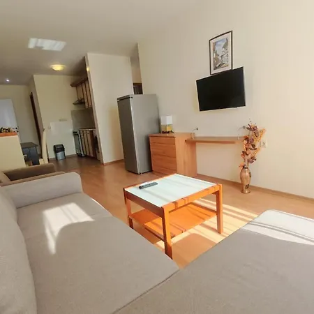 2 Nessebar Club Sunny Apartment *
