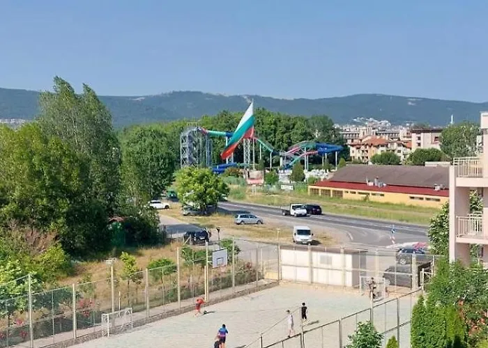 2 Nessebar Club Sunny Apartment *